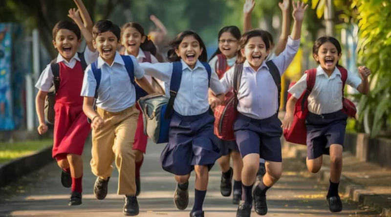 School Holidays: सितंबर में छुट्टियों के चलते बच्चे करेंगे मौज-मस्ती, इतने दिन बंद रहेंगे स्कूल