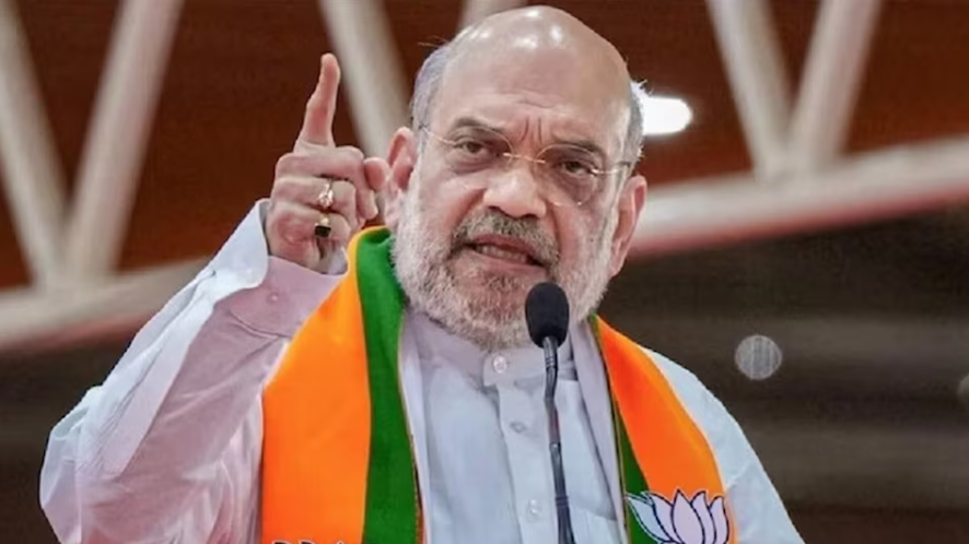 साल में दो बार मुफ्त सिलेंडर, वरिष्ठ महिलाओं को प्रति वर्ष ₹18000, 500 यूनिट मुफ्त बिजली: सरकार ने घोषणा की