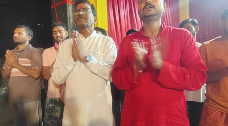 शिवहर में बच्चू जी ने की मां दुर्गा की पूजा, दिया बड़ा संदेश