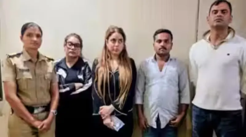लखनऊ हत्याकांड: जेल में बदली श्रद्धा और रश्मि की जिंदगी, ऐसे पकड़ी गईं