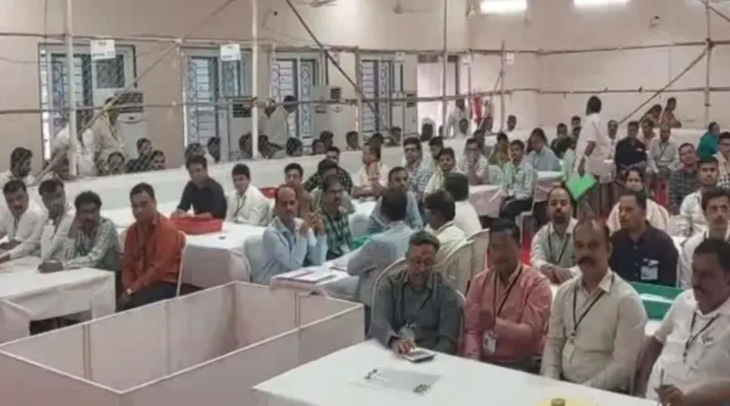 महाराष्ट्र MLC चुनाव में सियासी घमासान, 5 सीटों पर महायुति-MVA की परीक्षा